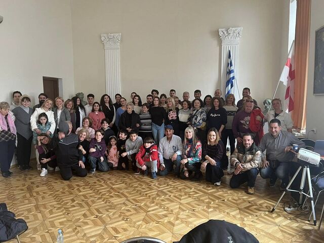 Με τους ομογενείς της Τυφλίδας της Γεωργίας γιόρτασαν την 25η Μαρτίου 36 άτομα από Νάουσα, Λευκάδια και Βέροια! 